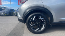 Nissan Juke 1.6 Hybrid N-Connecta 5dr Auto Hybrid Hatchback